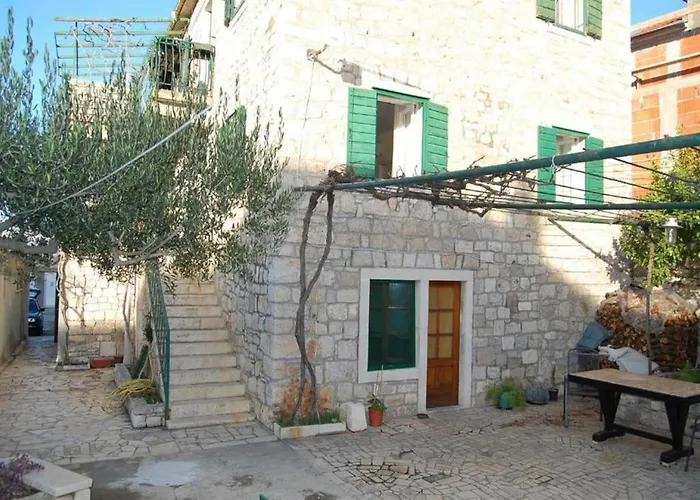 Apartman Rot Postira