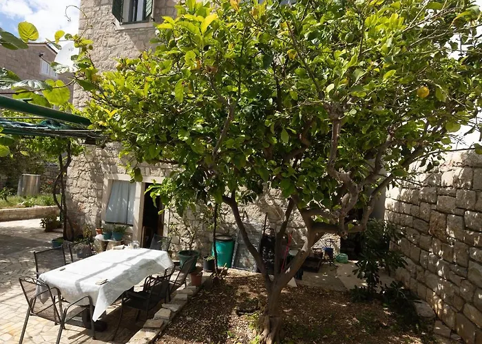 Apartman Rot Postira